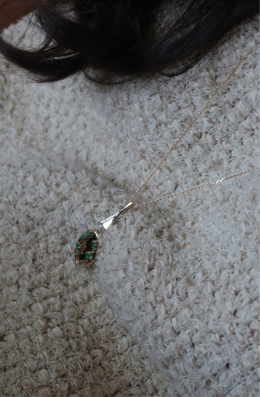 medium mirror emeralds necklace (adjustable length)