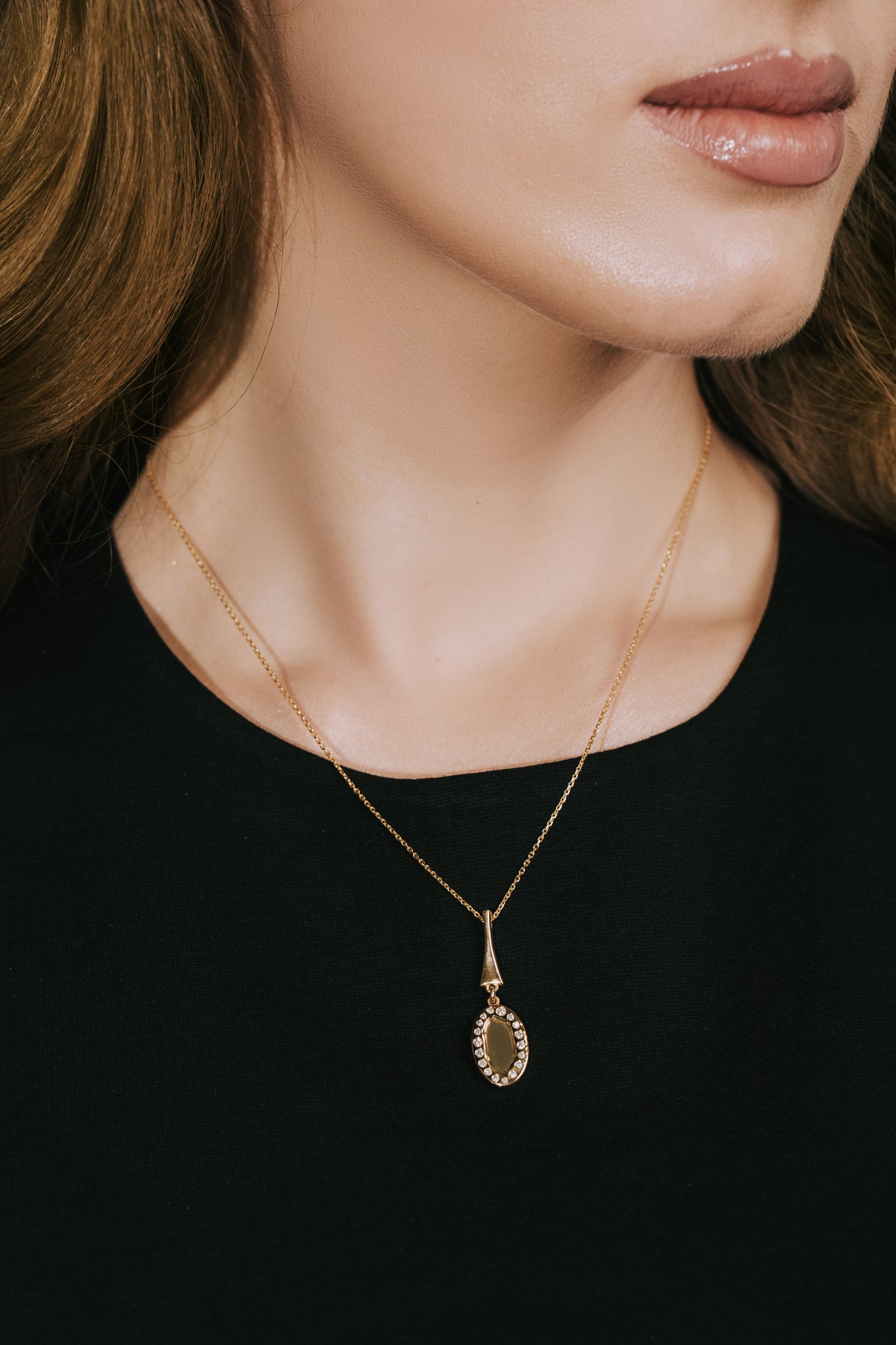 small mirror diamonds necklace